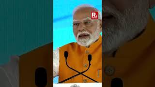 PM Modi Calls Out Delhi Bengal For Not Implementing Ayushman Bharat Yojana [upl. by Ynatirb]