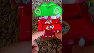 CROCODILE DENTIST EAT CANDY asmrsoundsasmrvideoasmrshorts [upl. by Eveneg440]