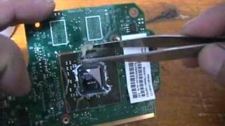 Screen Problem Repair quotToshiba Qosmio F40quot [upl. by Gilmore]