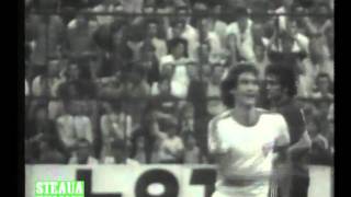 Dinamo  Steaua 52 1976 [upl. by Haimaj]