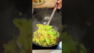 Stirfried meat with lettuce slices do you like homecooked food [upl. by Carmencita]