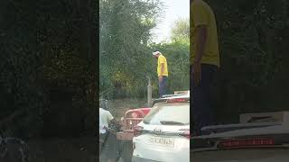 हर ड्राइवर ग़लत नहीं है🫡 traffic road driver truck trending shorts new viral [upl. by Remot]