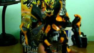 Robot Replicas Bumblebee review [upl. by Robma]