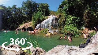 Cascade et piscine naturelle à El Nicho Cuba  vidéo 360° [upl. by Sinnel]