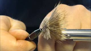 Monofilament streaking caddis video Tied by flytier Per Ivar Ekeberg [upl. by Oirazan]