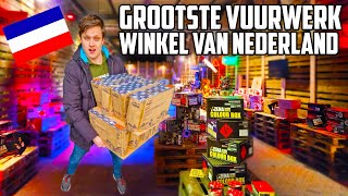 GROOTSTE VUURWERK WINKEL Vuurwerk Kopen [upl. by Ynogoham]