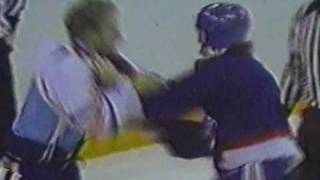 Jim Kyte vs Marty McSorley Oct 10 1985 [upl. by Capwell]