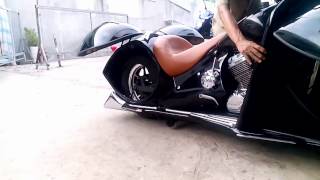 Honda Shadow 600 Custom inspired Henderson 1930 [upl. by Xela597]