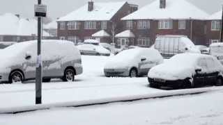 London  Heathrow ❄️ Snow storm 2010  England  UK 🇬🇧 [upl. by Schafer718]