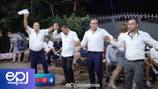 Dasma Shqiptare  Babai me djemte hapin vallen ne dasmen e djalit quotFamilja Memishajquot [upl. by Randie]