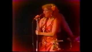 Bette Midler  Red  Live 1977 [upl. by Laise]