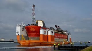 Transport FPSO Armada Intrepid onboard the Dockwise Vanguard [upl. by Attenal]