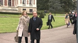 Séparation avec Valérie Trierweiler quotFrançois Hollande est un récidivistequot  2601 [upl. by Leisam992]