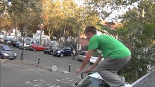 Saimiri Parkour 10092012  mulhouse [upl. by Eicrad956]