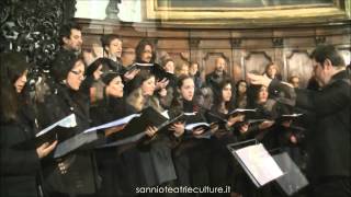 Festa grande in San Bartolomeo Benevento  Il coro che accompagna la Messa solenne di Natale [upl. by Walters482]