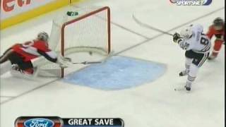 Brian Elliott great desperation save on Marian Hossa [upl. by Dyer307]