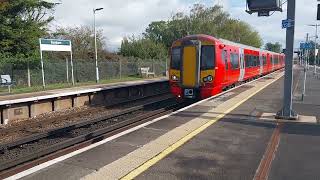 Gatwick Express Class 387201 Electrostar Arriving into Barnham The 9th of October 2024 [upl. by Orville62]