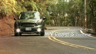 MINI Cooper S Countryman Andy老爹在裡面 [upl. by Archaimbaud]