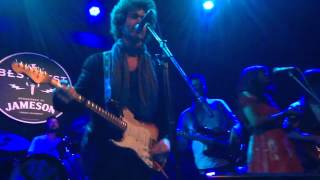 doyle bramhall II covers i shall be released  dylan fest 2013 live [upl. by Deys]