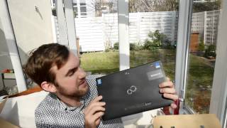 Fujitsu Stylistic Q704 im Unboxing 4K UHD [upl. by Vassily]