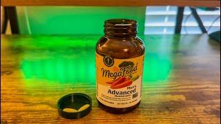 Quick review of the MegaFood Mens 55 One Daily  Clean Multi Vitamins [upl. by Arobed]