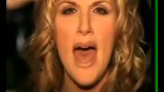 Trisha Yearwood  How Do I Live Official Music Video [upl. by Michella]