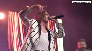 Måneskin  LIMMORTALE feat Vegas Jones live from Milan 23112018 [upl. by Divan47]