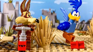 10 Epic Chases Coyote VS Roadrunner  Full Episodes [upl. by Nosille]