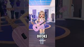 i fear i made this challenge too easy dresstoimpress roblox shorts [upl. by Auhso250]