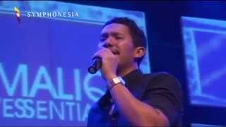 Maliq DEssentials  Himalaya  Live at SYMPHONESIA 2015 [upl. by Nnylaj517]