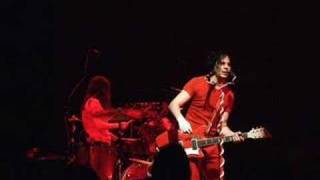 The White Stripes  Maps Live  Reading Festival 2004 [upl. by Kerekes]