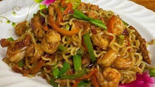 Stir Fry Ramen Noodles with Shrimp Bacon amp Chicken [upl. by Schalles]