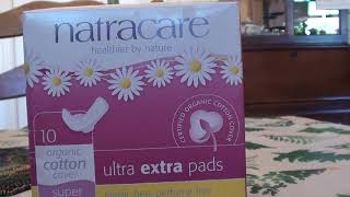 Natracare Organic amp Natural Ultra Extra Pads Super REVIEW [upl. by Alomeda960]