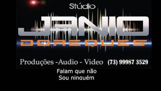 Teimoso demais playback com letra de amado batista [upl. by Gilbart117]