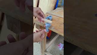 Small manual bench vise for workbench Highperformance practical tools Good helper for woodworki [upl. by Sauveur]