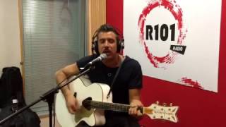 Francesco Gabbani  Eternamente Ora Live Acoustic  Radio R101 2016 [upl. by Poirer170]