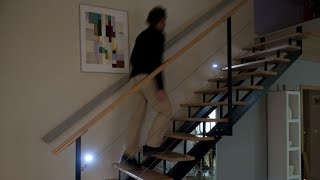 Colocar lámparas de leds para la escalera  Bricomanía [upl. by Ynnav]