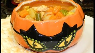 Sopa de Calabaza Y Boquitas Diabolicas Hallowee [upl. by Lovmilla440]