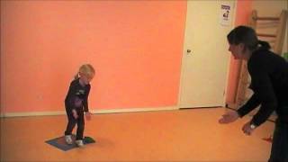 Test motorische ontwikkeling 3 jaar Kinderfysiotherapie Meurs [upl. by Katerine]