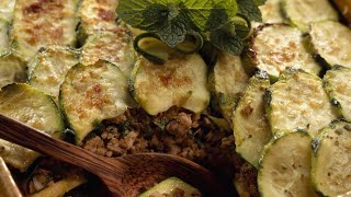 Recette  Gratin de courgettes au bœuf [upl. by Ahsyad]