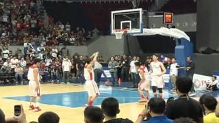 WATCH Kobe Paras dunks on LeBron James [upl. by Leroi371]