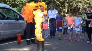 Feuer Feuerwehr Brandschutzwoche Grundschule Langendorf Weißenfels Ortswehrleiter Erziehe [upl. by Karleen]