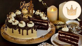 LECKER SCHOKOSAHNETORTE WEIHNACHTSTORTE BACKEN SILVESTERTORTE 🤩 REZEPT VON SUGARPRINCESS [upl. by Nawaj]