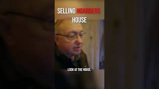 Hoarders house is a rat infested biohazard [upl. by Abana]