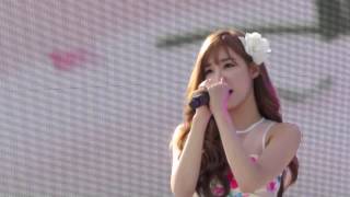 Baby Steps  TTSSNSD 소녀시대 태티서 Live  Blue One KPop Festival [upl. by Kasper]