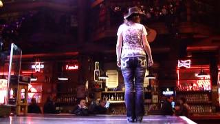 Chippin Away  Teacher Cours MCS Billy Bobs15112012 [upl. by Amarette]