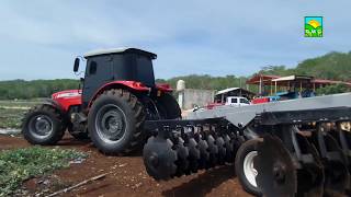 DEMOSTRACIÓN EN CAMPO DE MAQUINARIA AGRÍCOLA [upl. by Niaz]