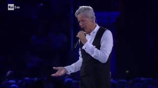 Solo  Claudio Baglioni  Live Verona quotAl Centroquot [upl. by Cari]