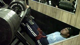 Frank Stinson 1350 Leg Press at Diamond GymAVI [upl. by Tisbee]