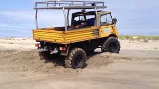 Unimog 406 in the sand [upl. by Kara]